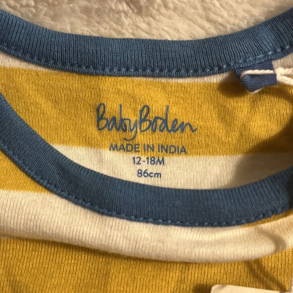 NEW Baby Boden Boys Long Sleeve Bodysuit Outfit 12–18 Months - Picture 2 of 3
